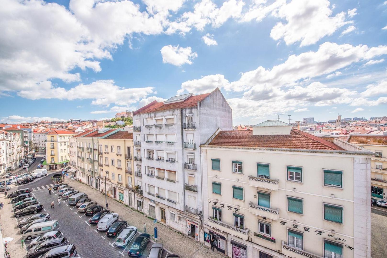 GuestReady - Vibrant 2BR Apartment Lisboa Extérieur photo